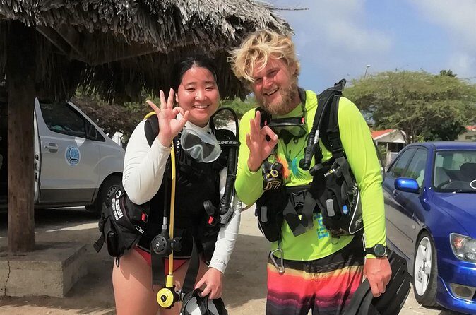 Aruba 1-Tank guided Dive for certified divers with own equipment - Timing: Morning vs 2 pm Slot and the Shore vs Boat Mix