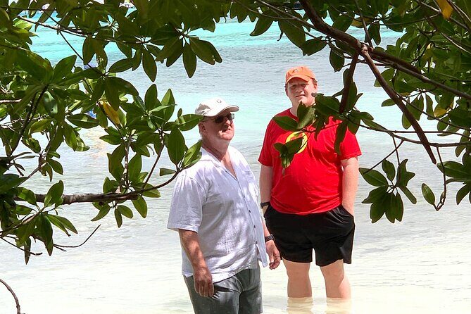 Aruba Private Island tour A/C Van - Alto Vista Chapel: Quick Quiet Time and Wide Views