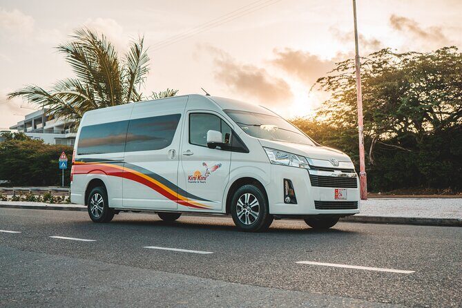 Aruba Private Van Airport Transfer - What happens after baggage claim (and how you’ll find your driver)