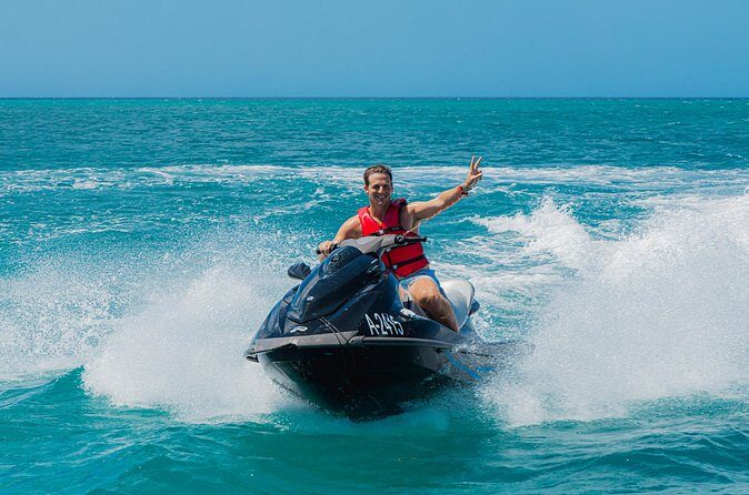 Aruba Single Jetski Waverunner near Eagle Beach - Getting on and off: the one part you should not ignore