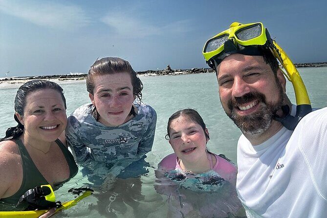 Aruban Local Lunch and Baby Beach Snorkeling - San Nicolas Street Art: A Cultural Stop Without the Lecture