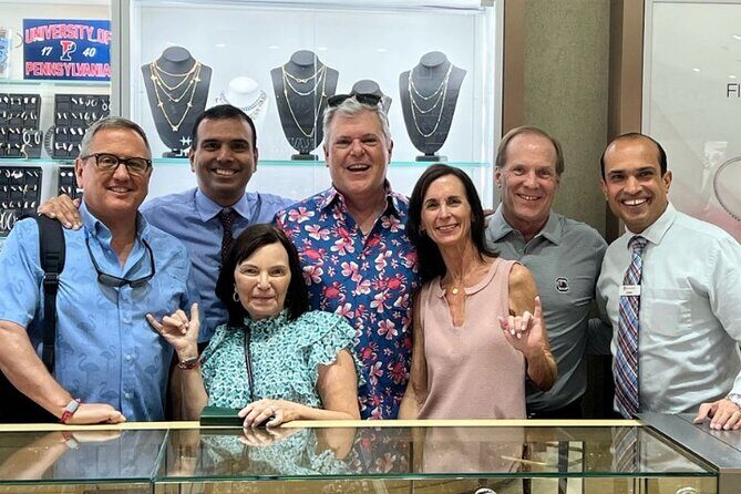 Diamond Shopping Experience with Champagne - How the Champagne-and-Diamonds Portion Works (Without the Hype)