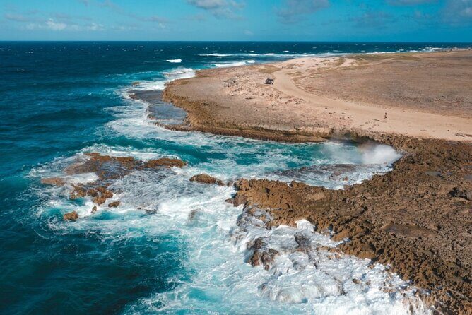 Full day Aruba Island Private Jeep Tour Arikok Park - Drone Shots - Oranjestad in a half-day: Dutch color, Fort Zoutman, and Royal Plaza