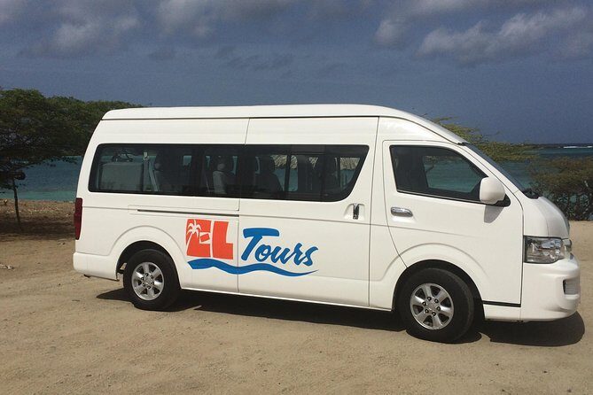 One Way Private Airport Transfer - Price and value: $67.50 for up to 5 (and what that includes)