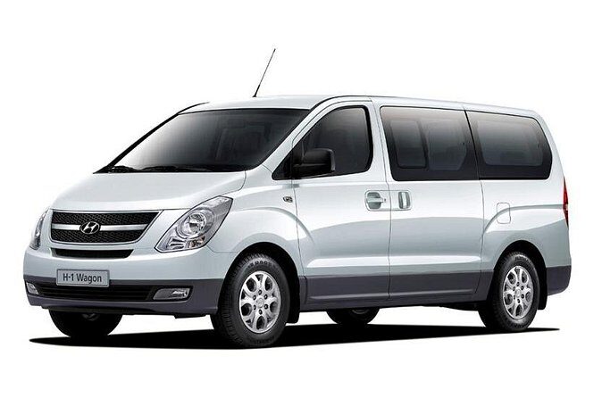 One Way Private Airport Transfer - Luggage limits: pack smart for the smoothest pickup