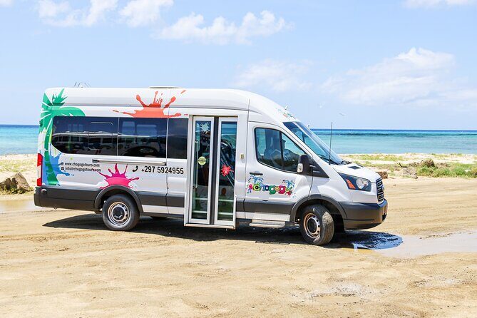 Private Aruba Beach Hop and Snorkel Experience - Drinks, snacks, and the guide factor you can feel right away
