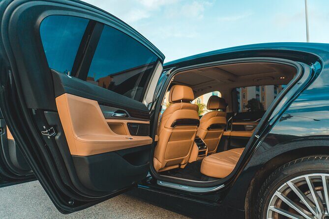VIP Luxury Sedan Airport Transfer - Hotel Pickup for Your Flight: The Part Where You Win Time